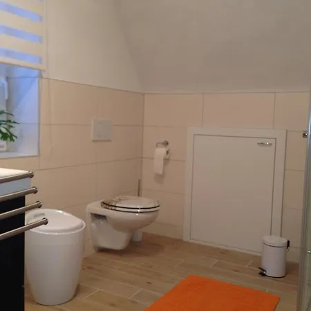 Hellerling Apartment *